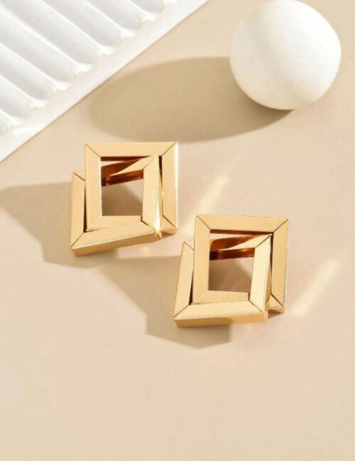 Multi-Layered Square & Asymmetrical Shape Earring - Image 2