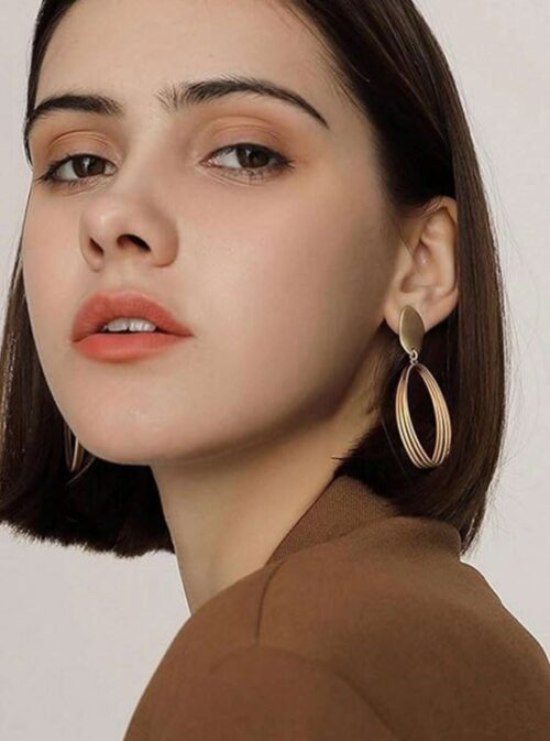 Tear Drop Shaped Dangle Earring - Image 2