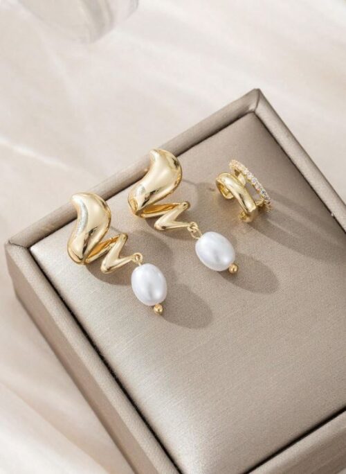 Pearl Drop Earrings Set - Image 2