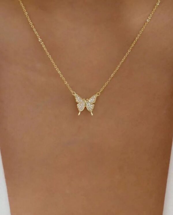 Full Rhinestone Butterfly Shaped Necklace