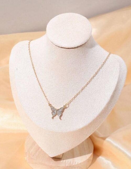 Full Rhinestone Butterfly Shaped Necklace - Image 2